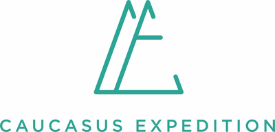Logo Caucasus - vert